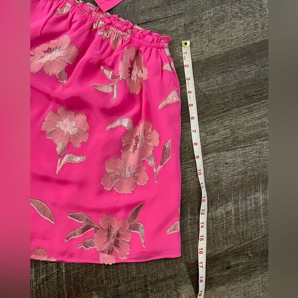 Lilly Pulitzer Saraleigh Blouse Top- Size Medium - Picture 8 of 10